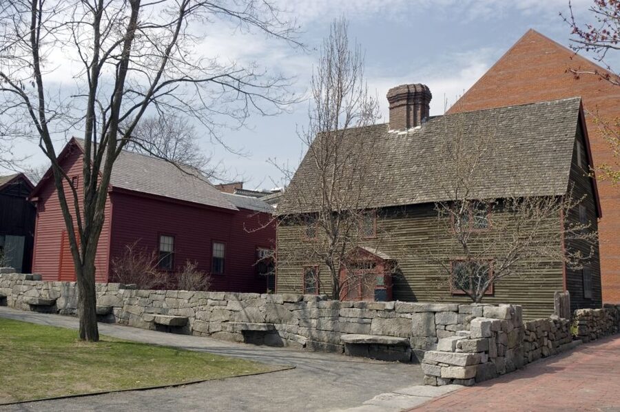 Salem: Requiem for Salem Walking Ghost Tour - Price and Value: Is $34 Worth 90 Minutes in Salem?