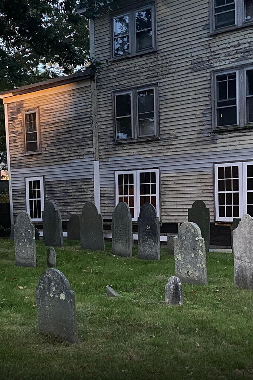 Salem: Specters and Apparitions Ghost Hunting Tour - No guarantees, but you still get a structured attempt