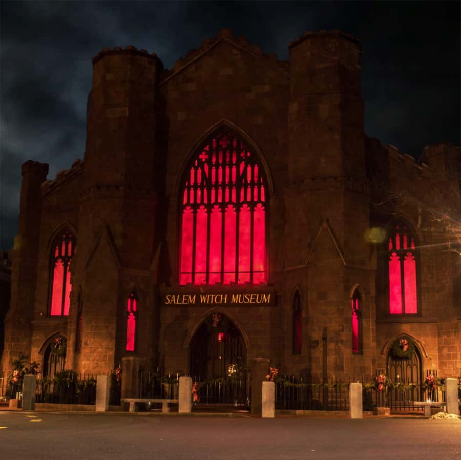 Salem: Ultimate Dead of Night Walking Ghost Tour - Meeting at 210 Essex St, Plus What to Bring (and What to Skip)