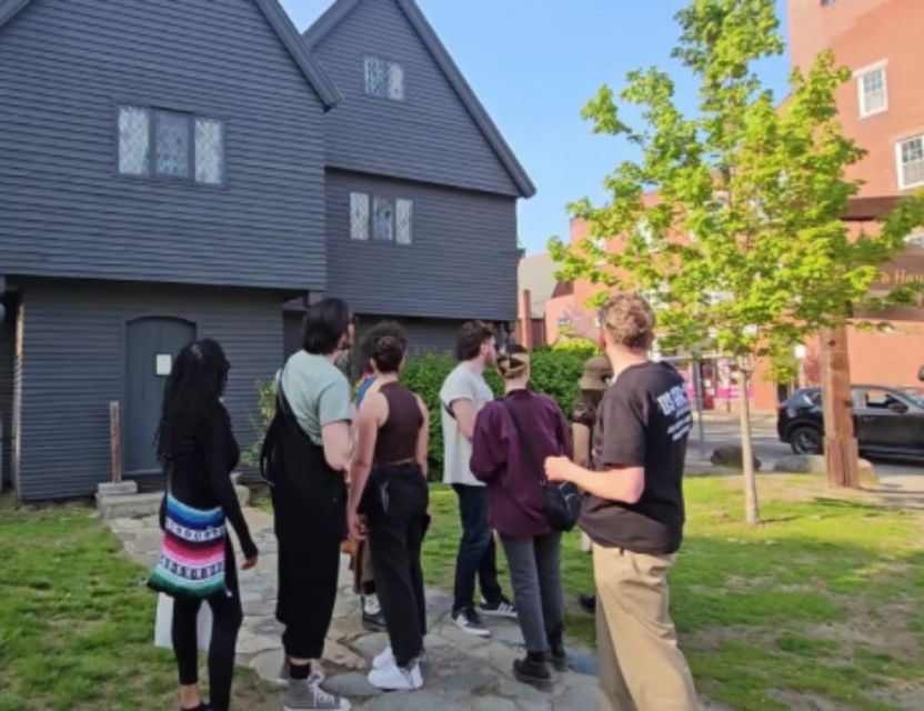Salem: Ultimate Witches and Witchcraft of Salem Walking Tour - Quick hits