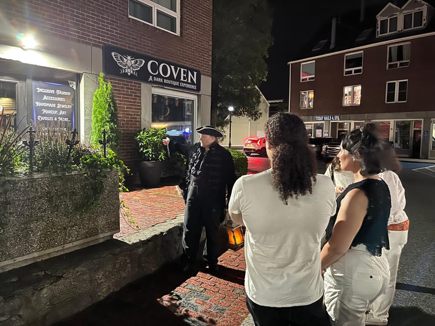 Salem: Vampires and Ghosts Walking Tour with Haunted Objects - Price and Value: Is $32 Worth It for 90 Minutes?