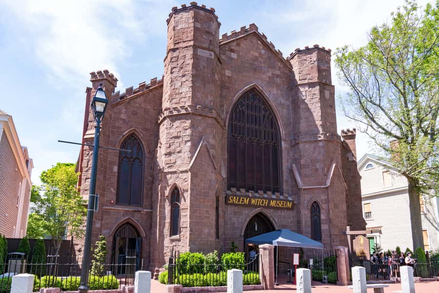 Salem: Witch Trial Walking Tour - John Proctor and Bridget Bishop in real Salem locations