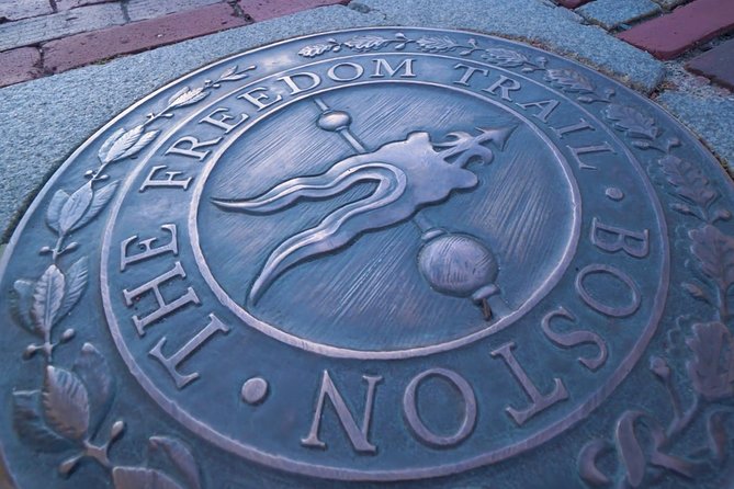 Self Guided Classic Freedom Trail Location Aware (GPS) Walking Audio Tour - The North End: Revolutionary Boston meets immigrant Boston