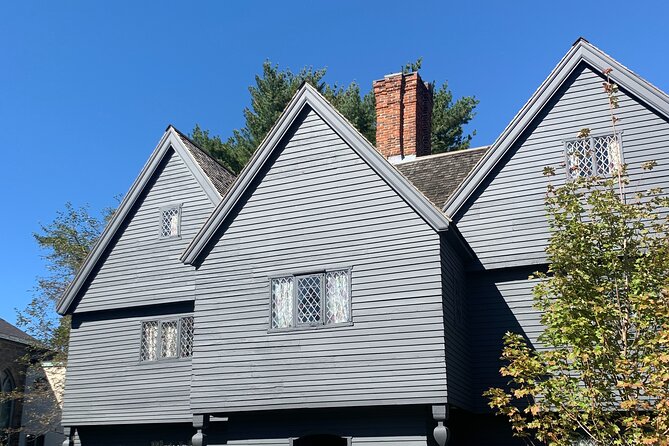 Self-Guided Smartphone Ghost Walking Tour in Salem - Starting at Ropes Mansion and Garden, then straight to the Witch House