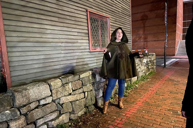 Steps Through 1692 (History Tour) - Guides Like Tom and Kat: Storytelling That Keeps It Human