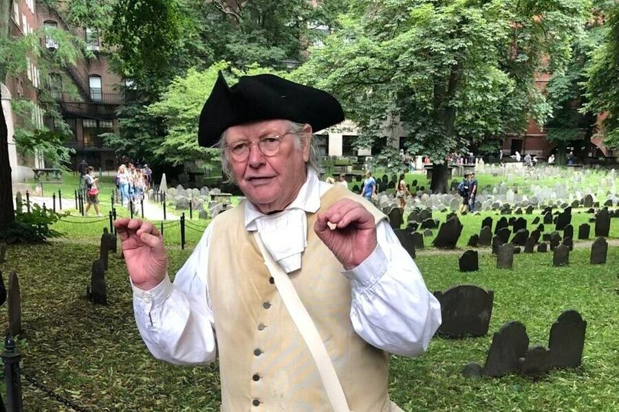 Tour of the Freedom Trail: Faneuil Hall to Boston Common - The Guide Makes or Breaks It: Benjamin, Dave, Adri, Samuel Grey, Jeff