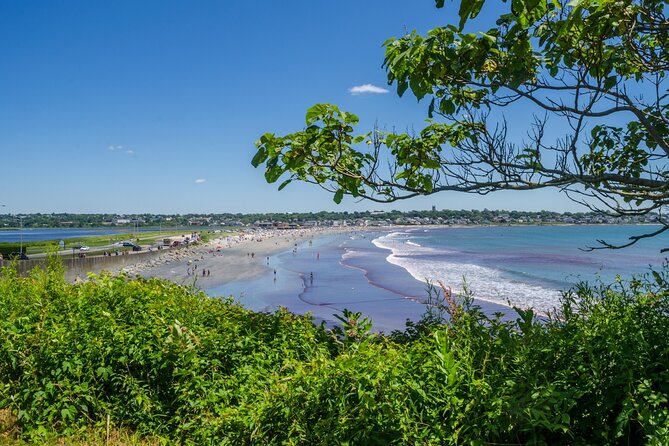 Ultimate Newport Self-Guided Audio Tour Bundle: Walk & Drive - Cliff Walk ending: Easton’s Beach, Forty Steps, and Land’s End