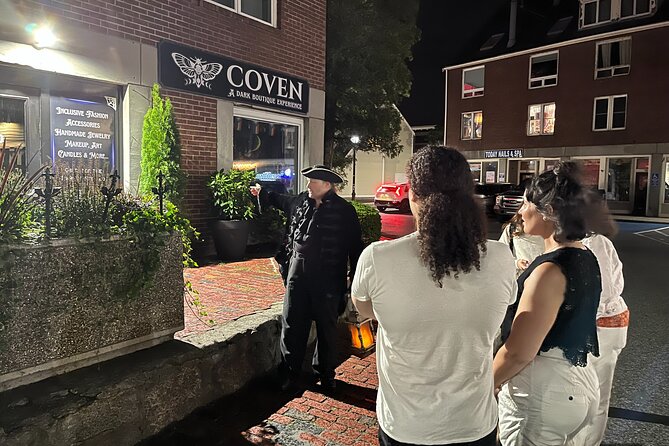 Vampire Ghost Adventures and Haunted Objects Walking Tour - What you should bring (and how to avoid a flat experience)