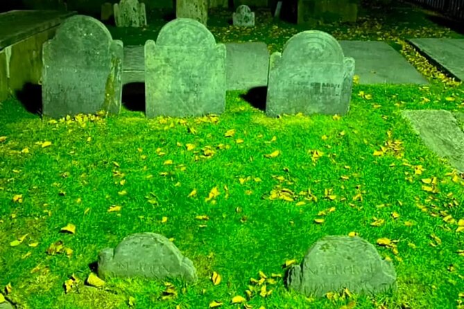 Walking Ghost Tour Through Newport RI - FAQ
