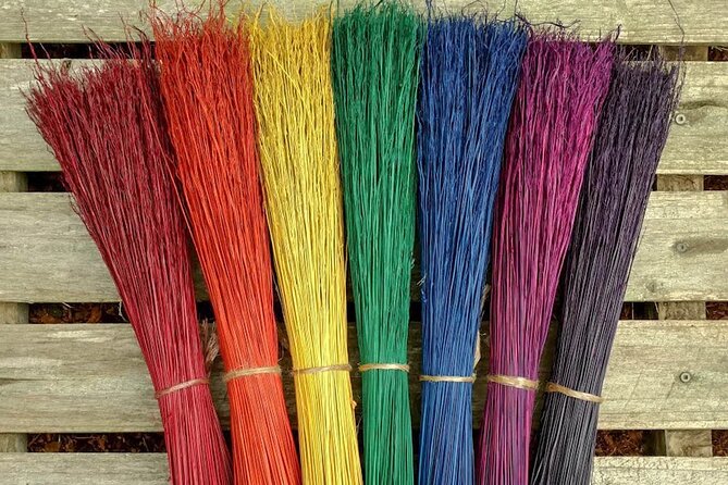 Witch City Broom Making Workshop in Salem - Who should book this broom workshop in Salem?