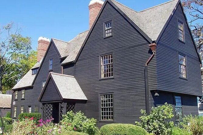 "Witch Trials" Walking Tour in Salem - Old Burying Point Cemetery: John Hathorne and the Weight of 1637